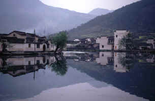 View toward Hai Zhong