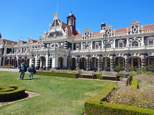 Dunedin Train Station