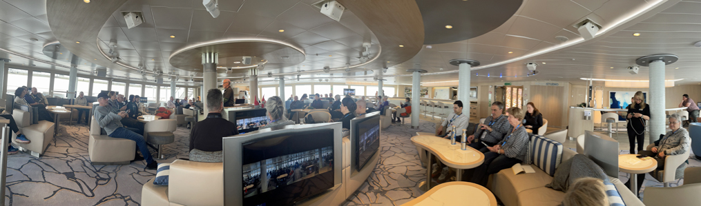 Briefing in the Ice Lounge