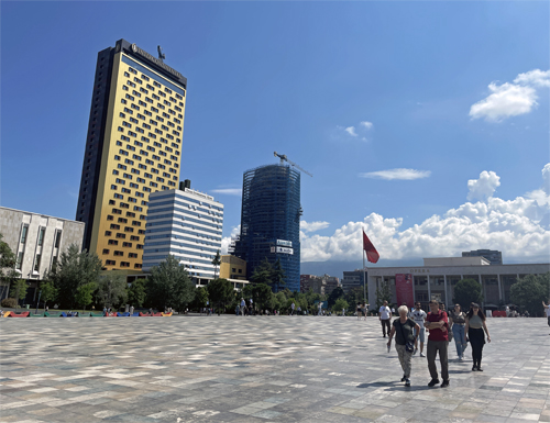 Skanderbeg Square