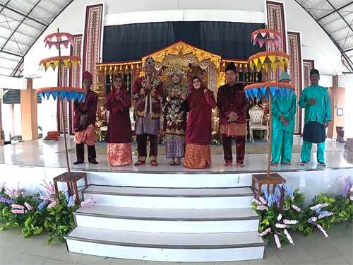 Pulau Belitung Bride and Groom